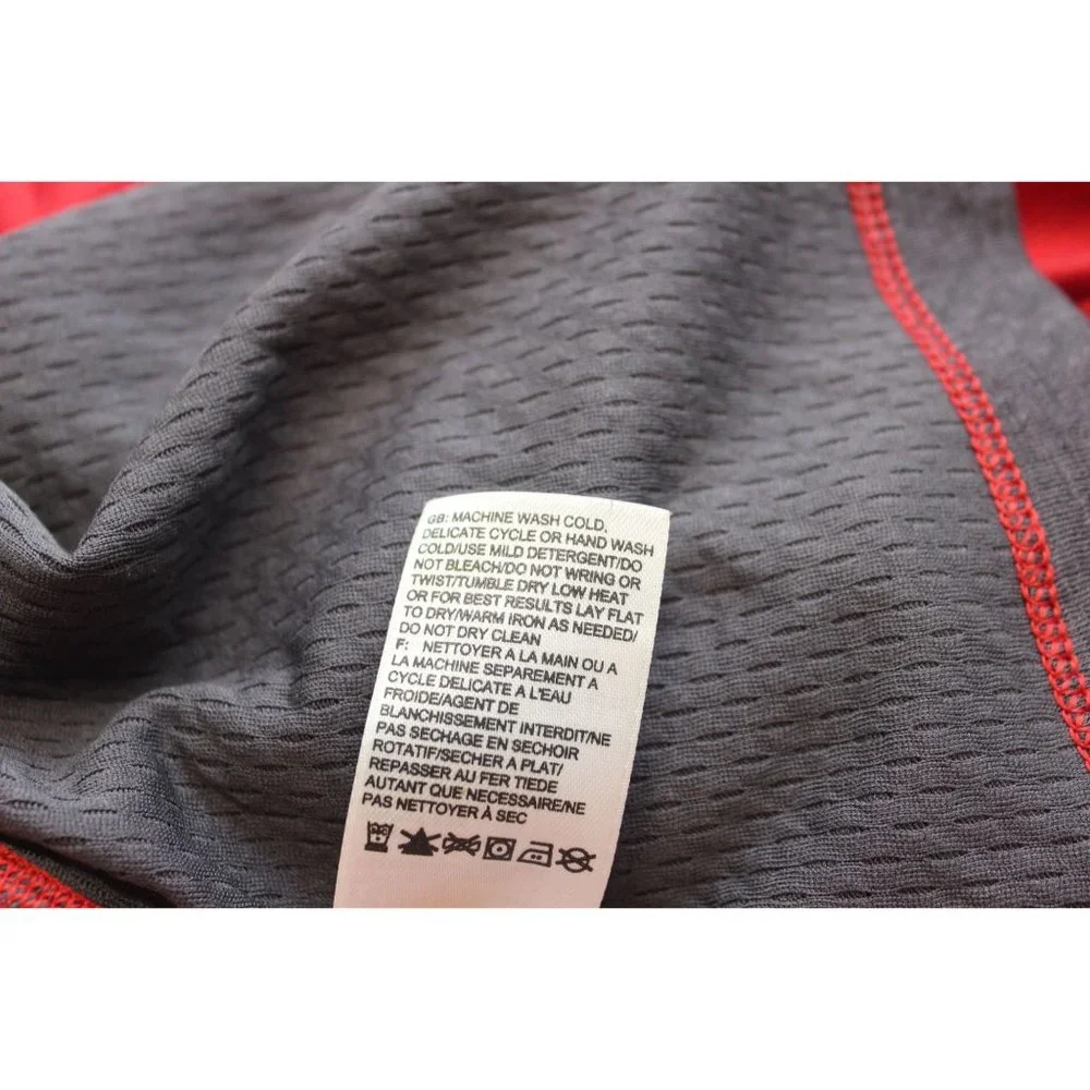 The North Face men's VaporWick wool‎ blend 1/4 zip pullover sweatshirt L